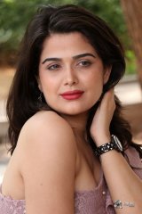 Ayesha Singh at Yedu Chepala Katha Movie Prees Meet